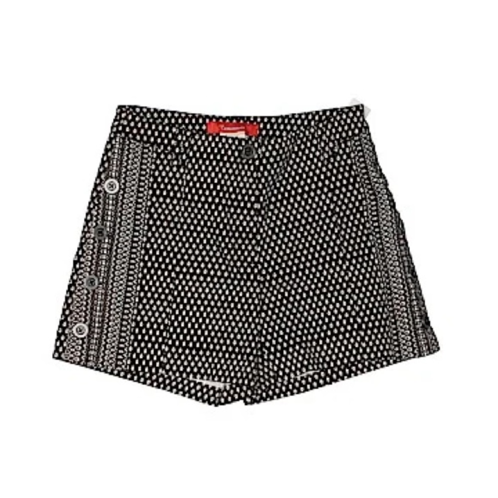 Cartonnier black and white khaki shorts